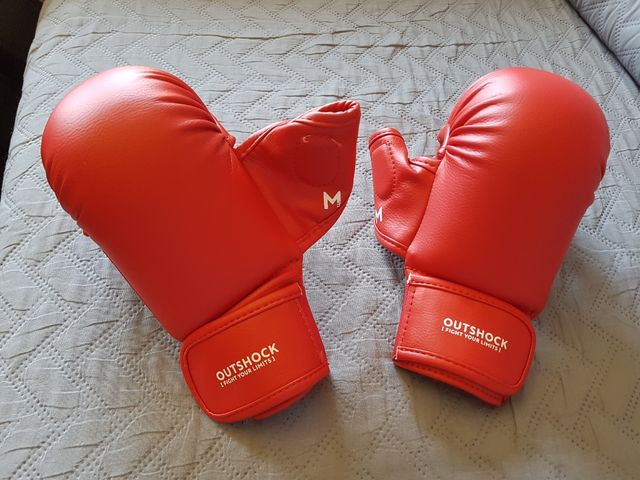 Guantillas de Karate Outshock Talla M