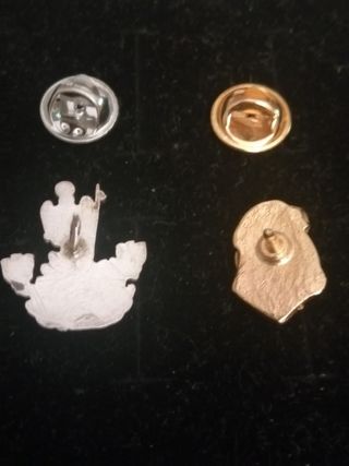 Pins religiosos chapados en  oro y plata