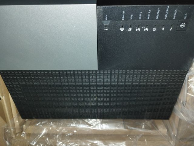 Modem Router Wi-Fi TIM HUB+ Technicolor DGA4132TIM