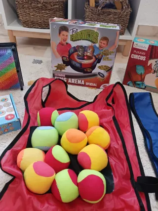 Lote de juegos y juguetes infantiles