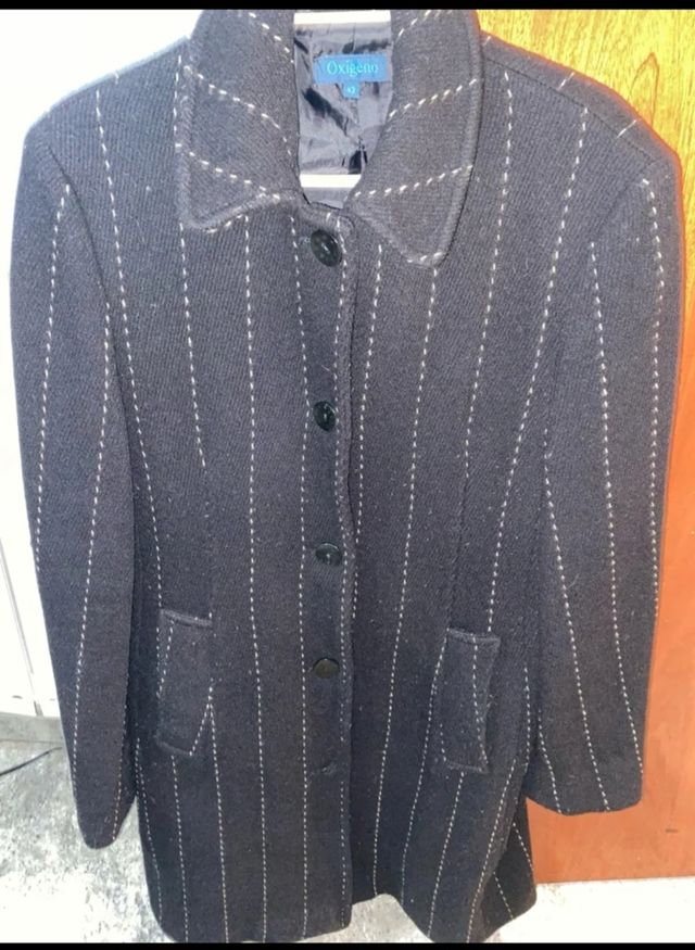 Abrigo Oxigeno Negro Talla XL / 42 / 14