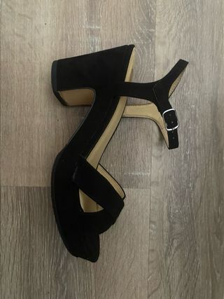 Tacones negros La Strada mujer