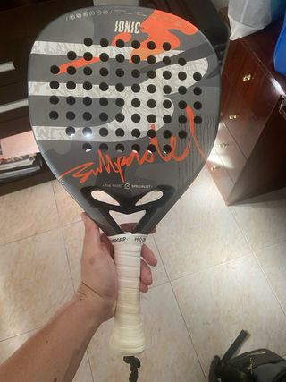 Pala de pádel Ionic Power 2025