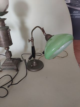 Lampade antiche oro e verdi