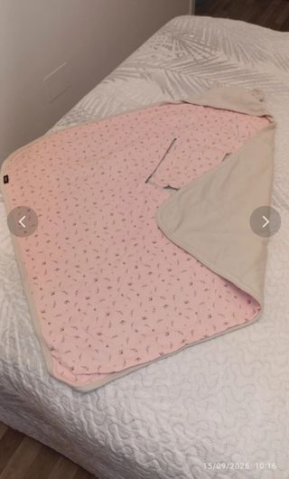 Manta arrullo Hauck rosa floral