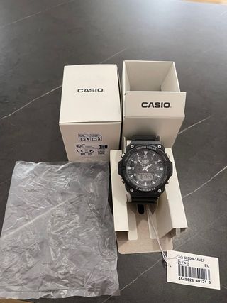 Reloj Casio Solar AQ-S820W-1AVEF Negro