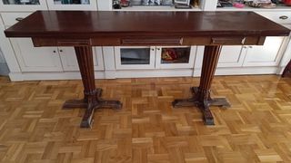 Mesa de comedor extensible de madera