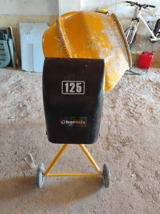 Alquiler hormigonera 125l