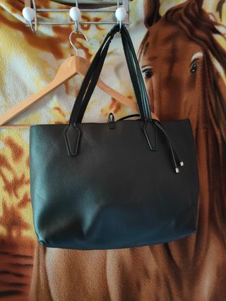 Bolso Guess Negro y Blanco