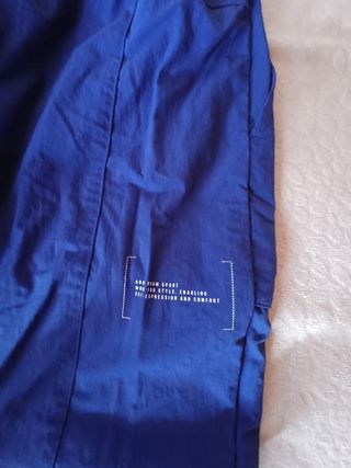 Pantaloni Adidas Blu con Dettagli Bianchi