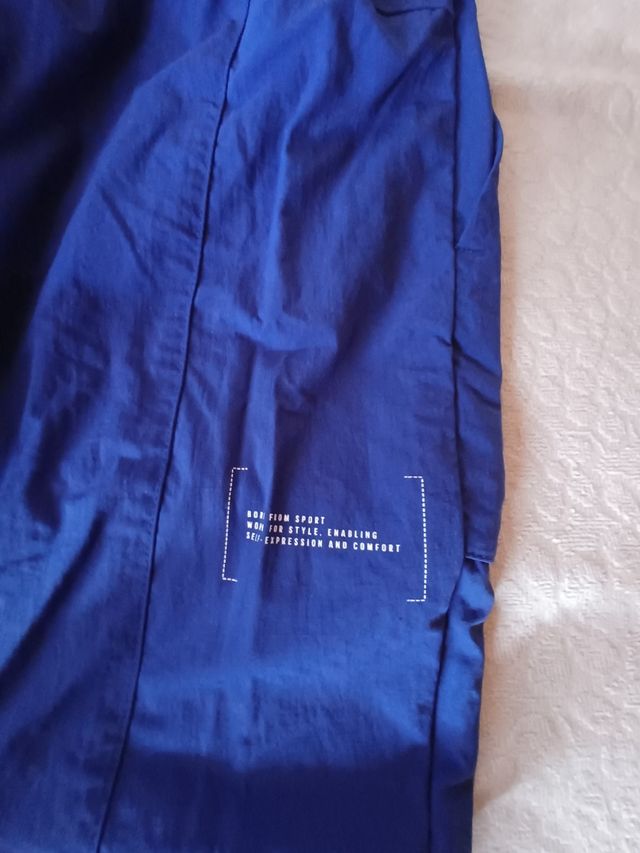 Pantaloni Adidas Blu con Dettagli Bianchi