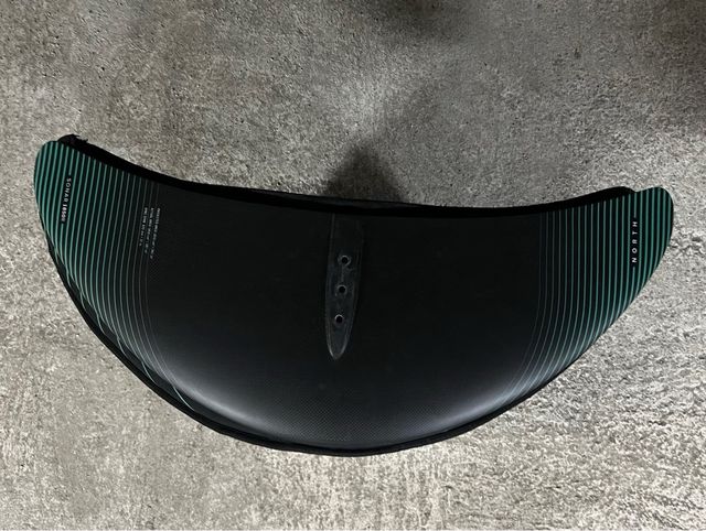 Ala wing y estabilizador North