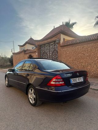 Mercedes-Benz Clase C 2003