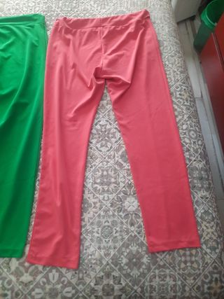 Leggings deportivos verdes y rosas