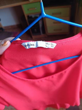 Blusa Roja Lefties Talla L