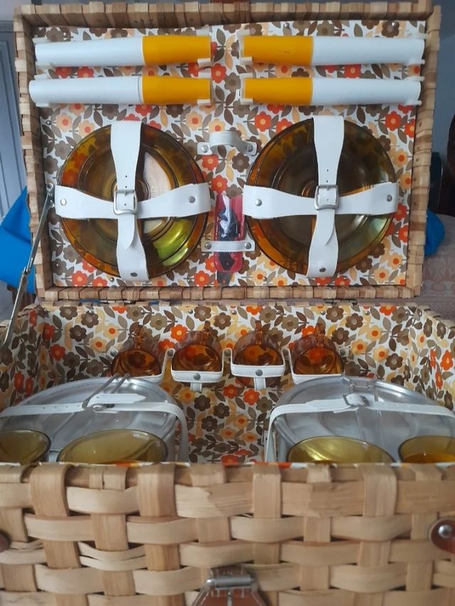 Cesta de picnic vintage