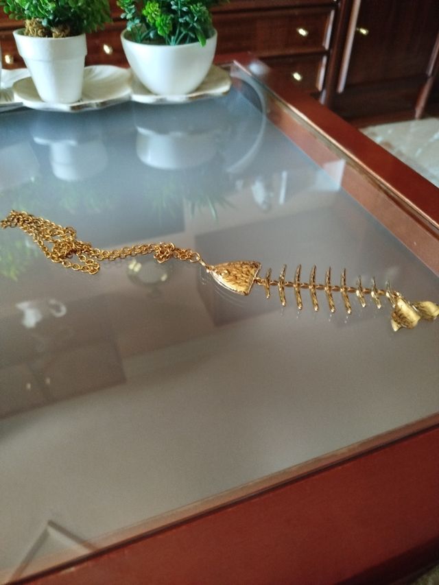 Collar Acero Dorado Raspa de Pez