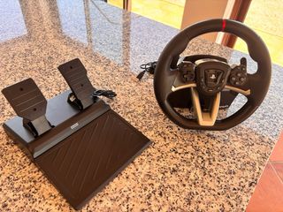 Volante HORI Racing wheel APEX