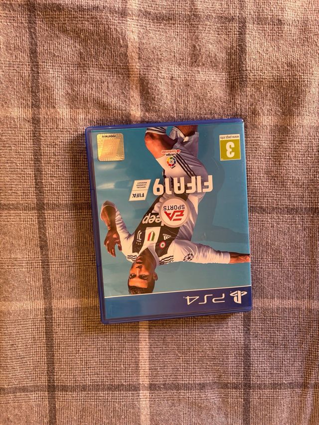 FIFA 19 PS4 (PlayStation 4) EA Sports