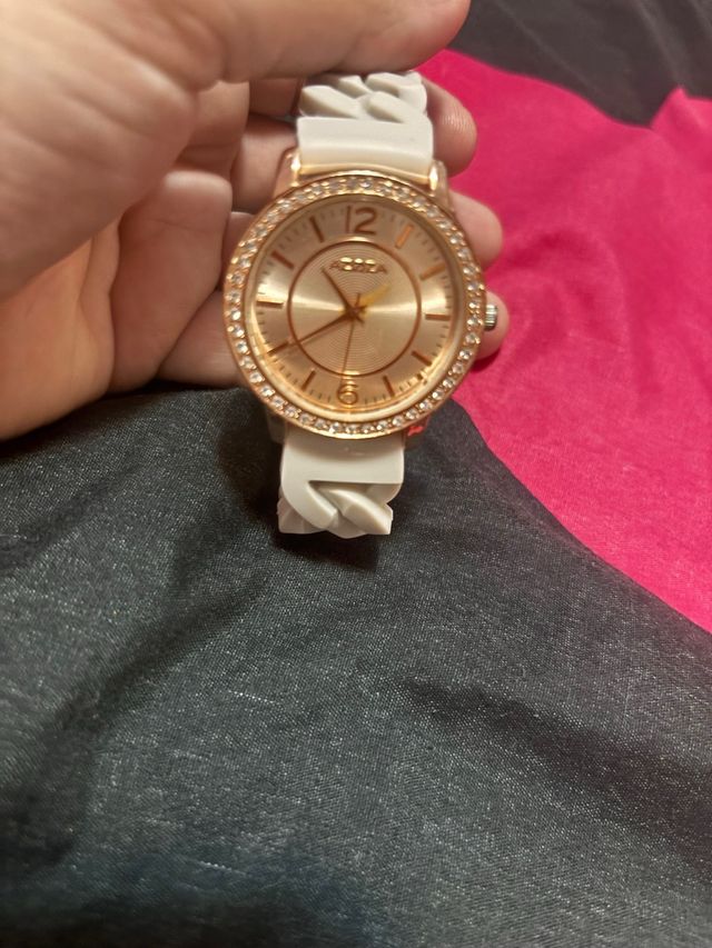 Reloj ROZZA Dorado y Blanco