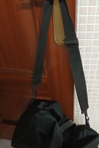 Bolsa de viaje AD negra