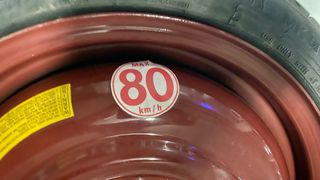 Rueda Repuesto de 4 Tornillos Nueva