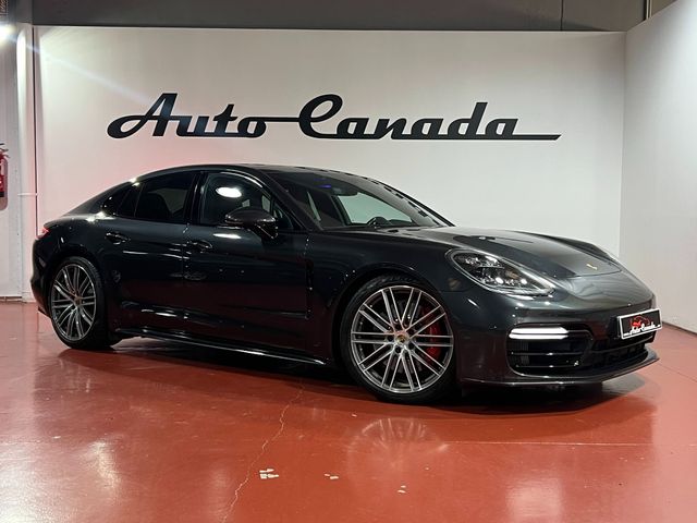 Porsche Panamera 4 E-Hybrid Executive