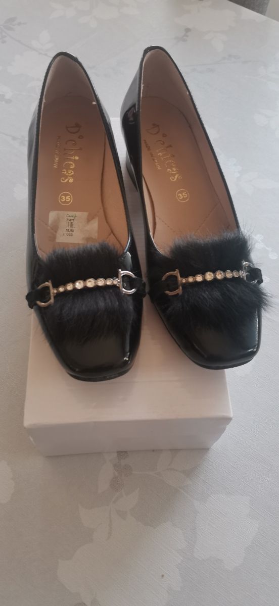 Zapatos de fiesta D'Chicas negros talla 35