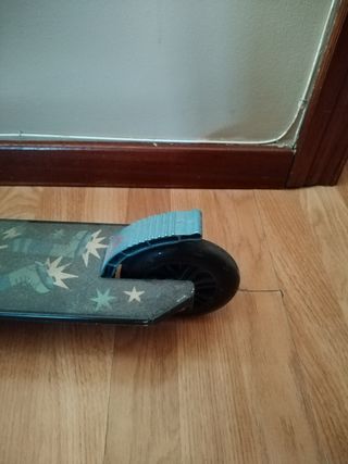 Patinete infantil plegable con freno