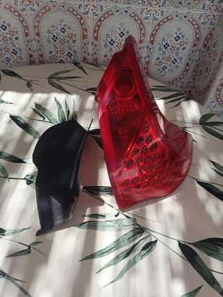 Piloto trasero derecho Peugeot 3008