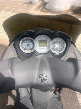 Moto Scooter 125cc Gris Peugeot Citystar RS