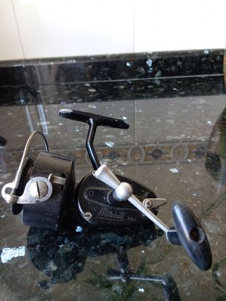 Carrete de pesca Mitchell 350
