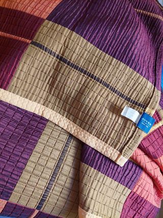 Colcha de matrimonio a cuadros