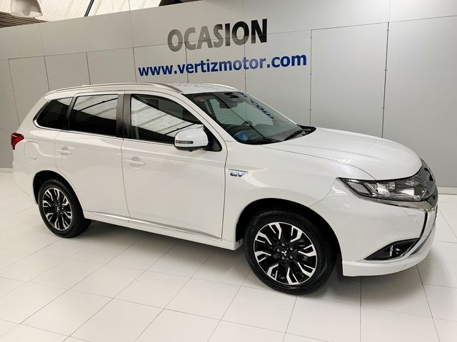Mitsubishi Outlander 2.0 PHEV Kaiteki Auto 4WD