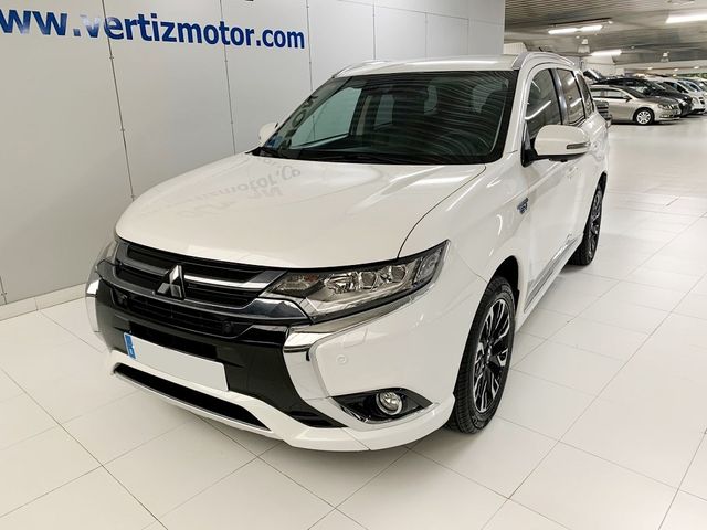 Mitsubishi Outlander 2.0 PHEV Kaiteki Auto 4WD