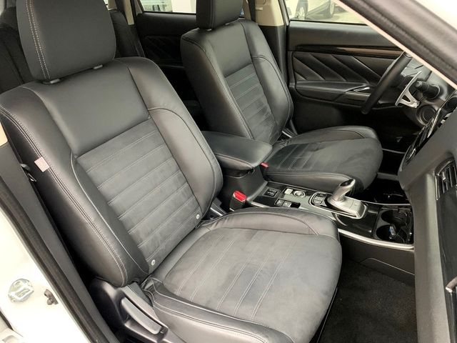 Mitsubishi Outlander 2.0 PHEV Kaiteki Auto 4WD