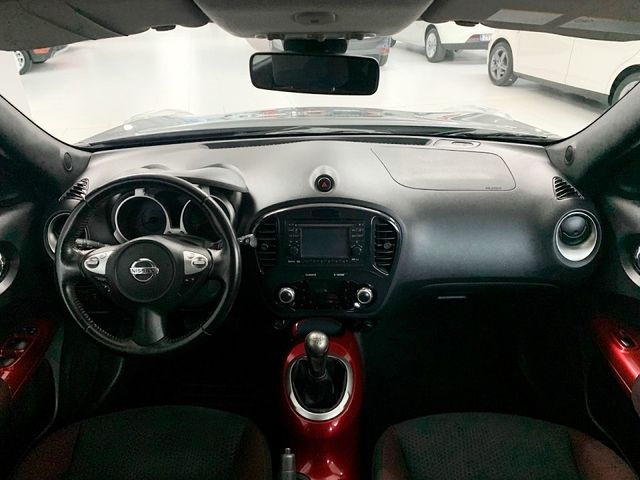 Nissan JUKE 1.6 DIG-T TEKNA PREMIUM 4X2