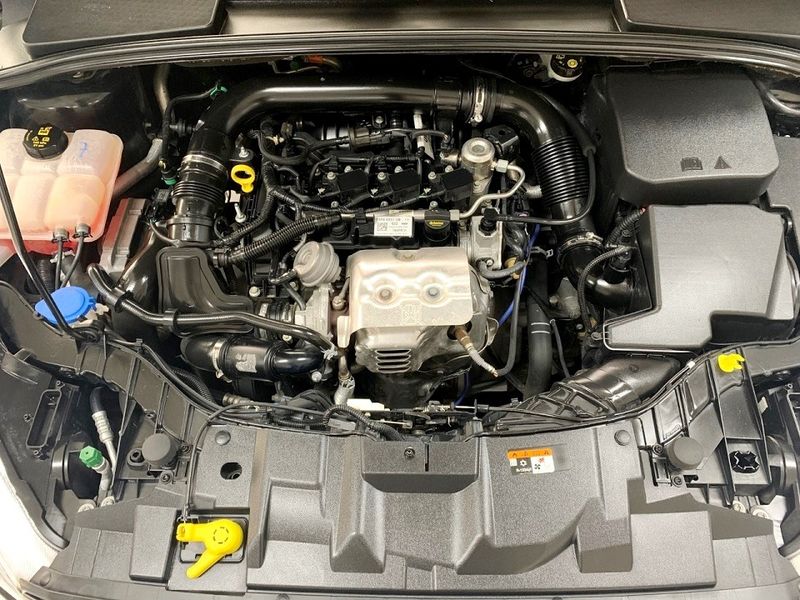 Ford Focus 2018, foto 14