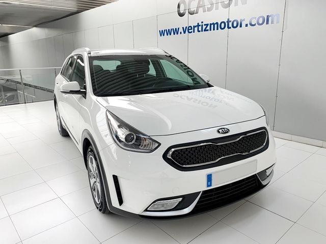 Kia Niro 1.6 GDi HEV 104kW (141CV) Drive