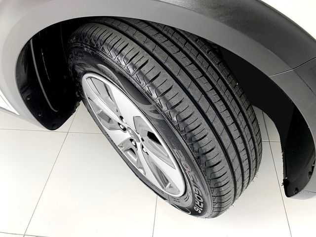 Kia Niro 1.6 GDi HEV 104kW (141CV) Drive