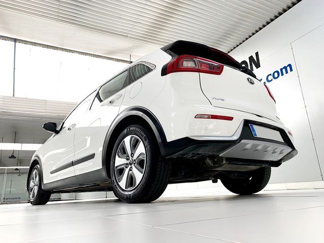 Kia Niro 1.6 GDi HEV 104kW (141CV) Drive