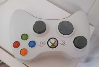 Mando Xbox 360 Blanco .No funciona arreglarlo 
