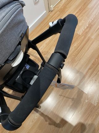 Bugaboo Bee 6 capazo y silla  (chasis a estrenar)