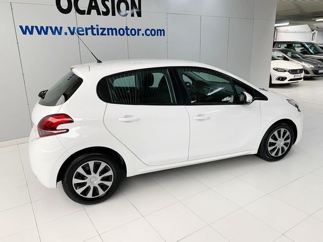 Peugeot 208 5P ACTIVE BlueHDi 55kW (75CV)