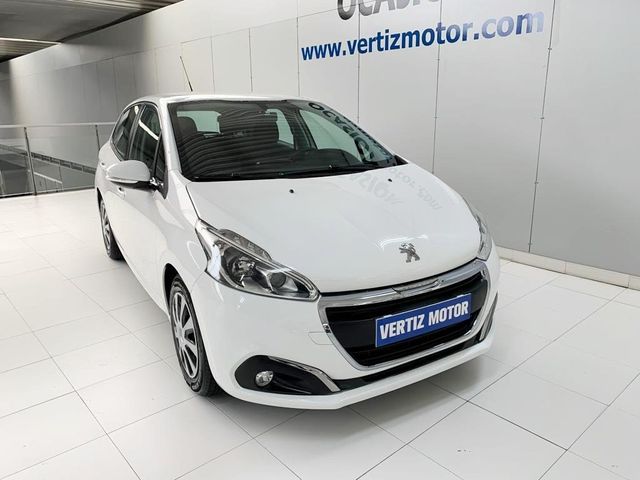 Peugeot 208 5P ACTIVE BlueHDi 55kW (75CV)