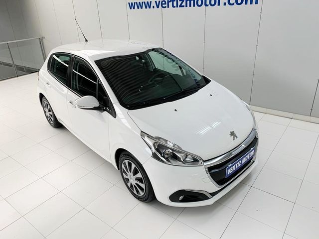Peugeot 208 5P ACTIVE BlueHDi 55kW (75CV)