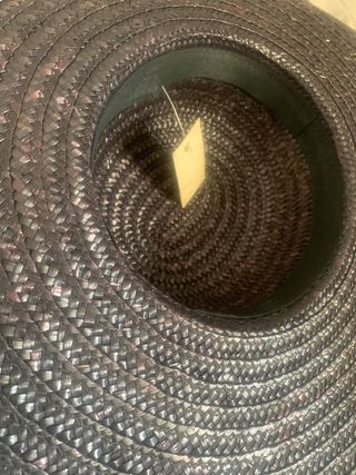 Cappello donna elegante nero e oro