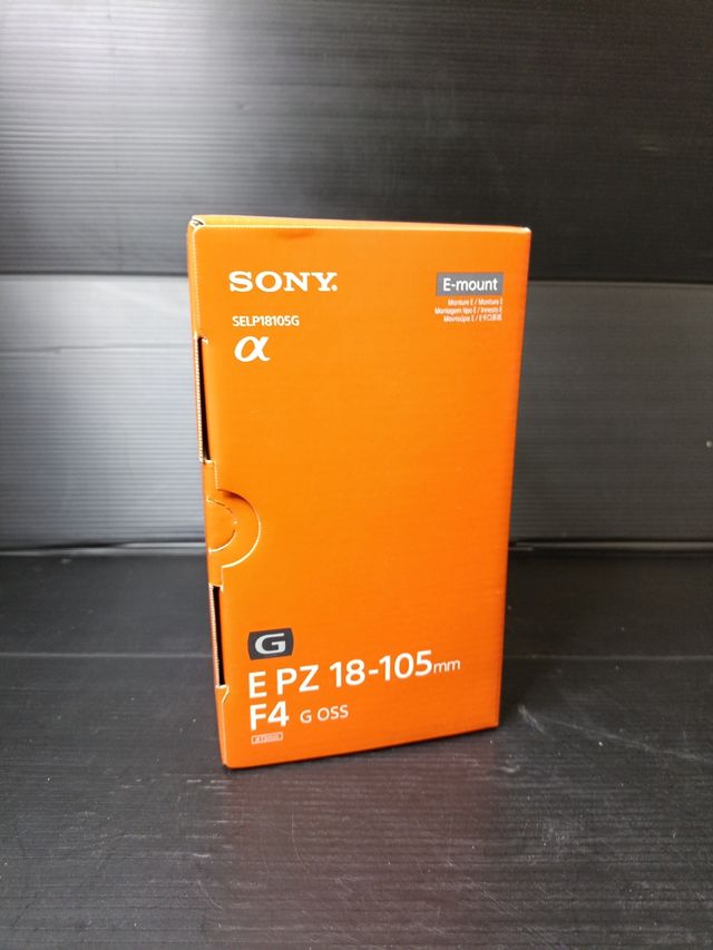 Sony SELP18105G E PZ 18-105mm f/4 G APS-C Zoom