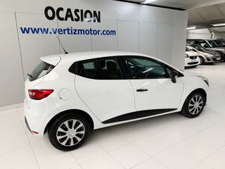 Renault Clio Limited TCe 66kW (90CV) -18