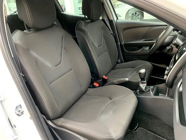 Renault Clio Limited TCe 66kW (90CV) -18